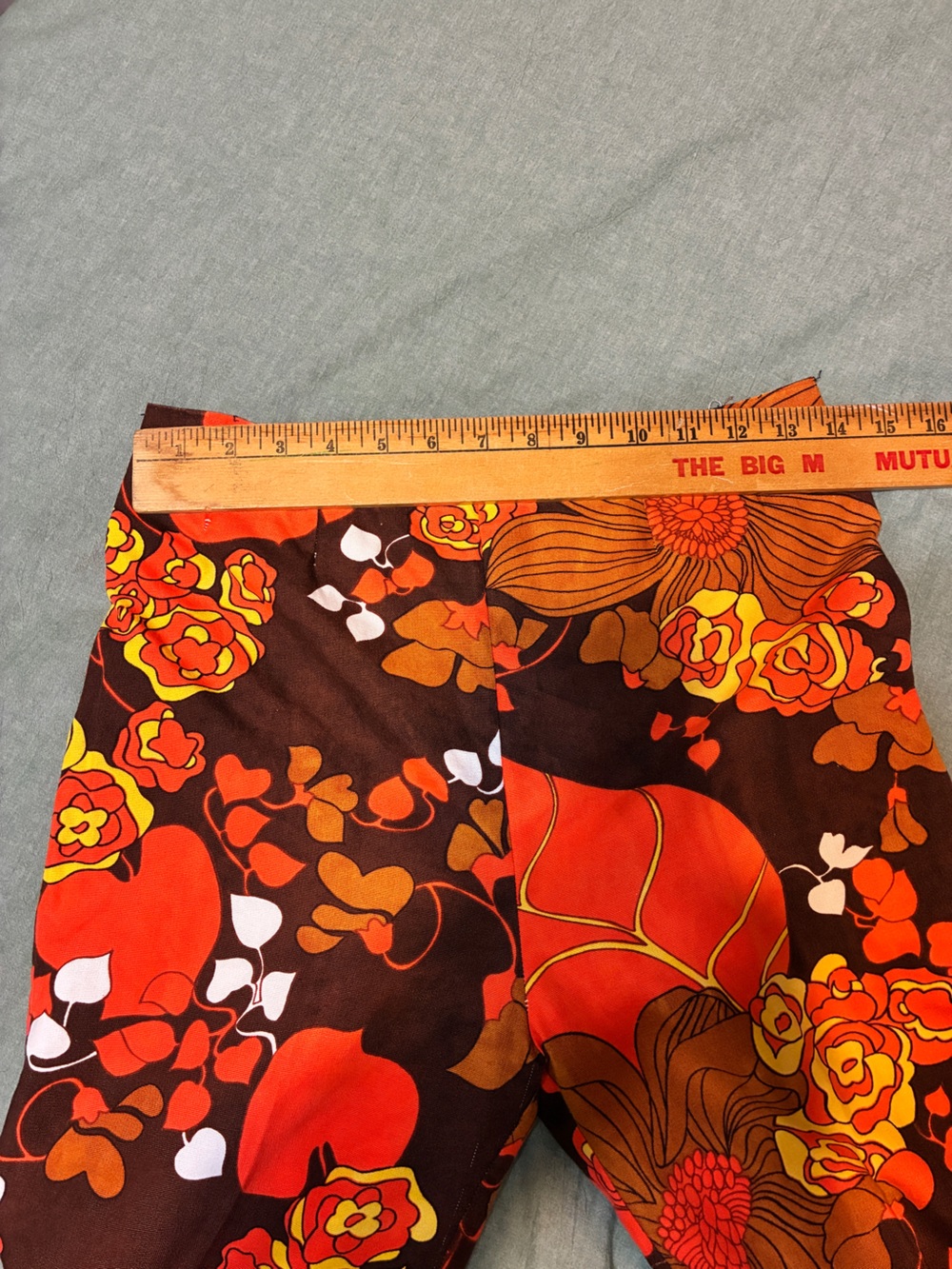Vintage 60s/70s Mod Style Pantsuit Top & Pants Set - Picture 15 of 17